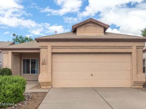 7692 S Trumpet Vine Ave, Tucson, AZ 85747