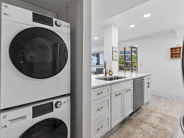 600 Ocean Dr #6002C — Photo 18