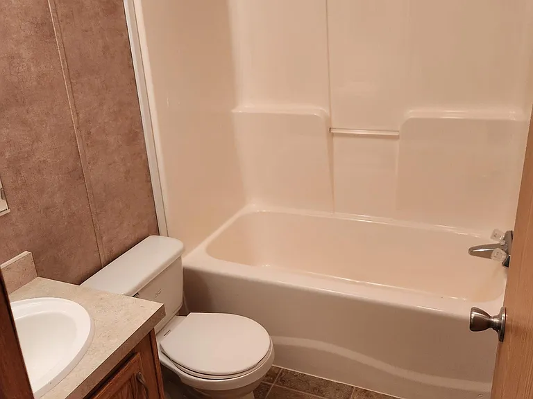 Diana'S Ln — Photo 2
