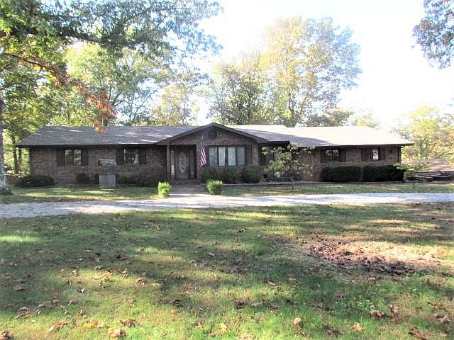 1st image of 59 Whispering Oaks Dr