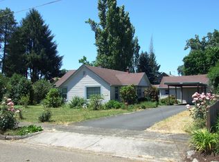 753 S 7th St, Cottage Grove, OR 97424