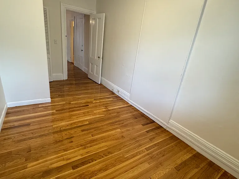 234 Cypress St #5 — Photo 9