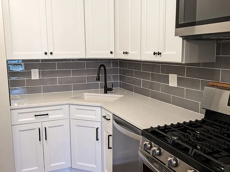 1403 Northgate Sq #32 — Photo 3