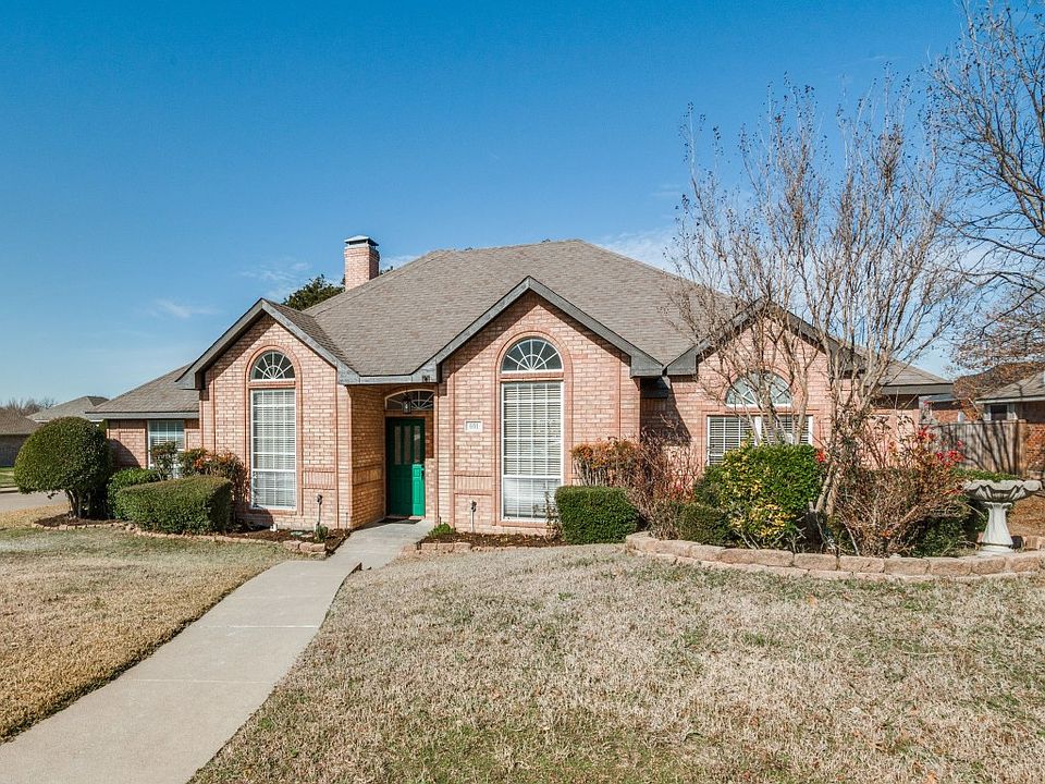 1st image of 601 Teresa Dr