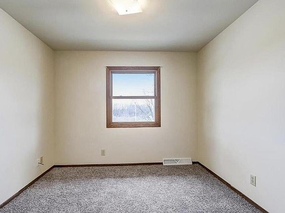 3rd image of 3705 Portage Rd