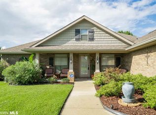2041 Bourbon St, Foley, AL 36535
