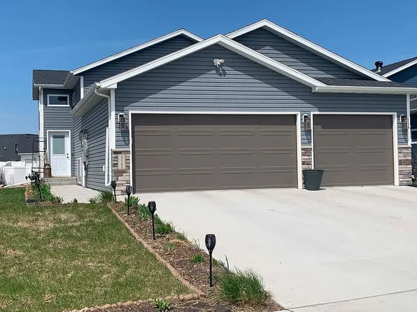 6365 83rd Ave S, Horace, ND 58047
