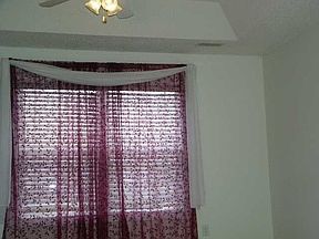 5th image of 706 Dalebrook Ln
