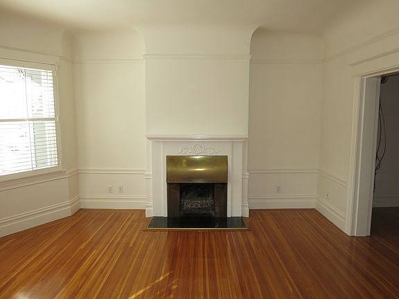 2nd image of 125-127 11th Ave