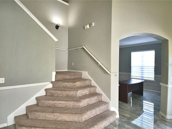 4th image of 296 James Cir