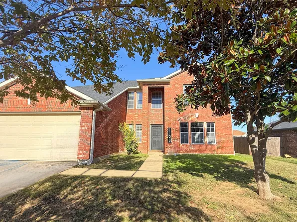 7105 Lake Roberts Way, Arlington, TX 76002