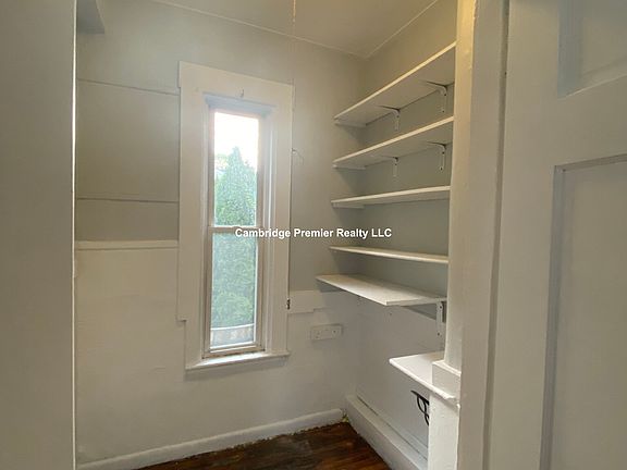 5th image of 46 Pinckney St