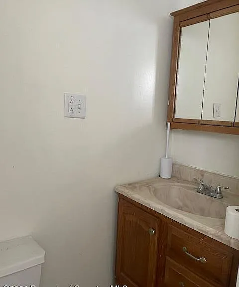 210 Crane St — Photo 7