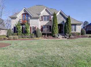 1189 Meadow Bridge Ln, Arrington, TN 37014