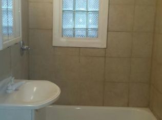 5600 S May St, Chicago, IL 60621