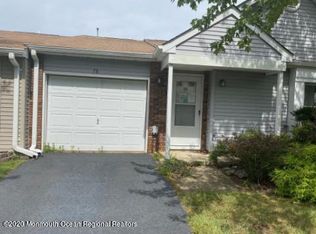 58 Woodshill Dr S #1000, Lakewood, NJ