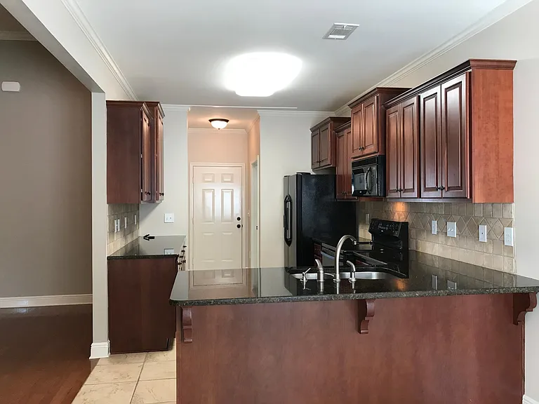 13663 Old Ivey Dr — Photo 5