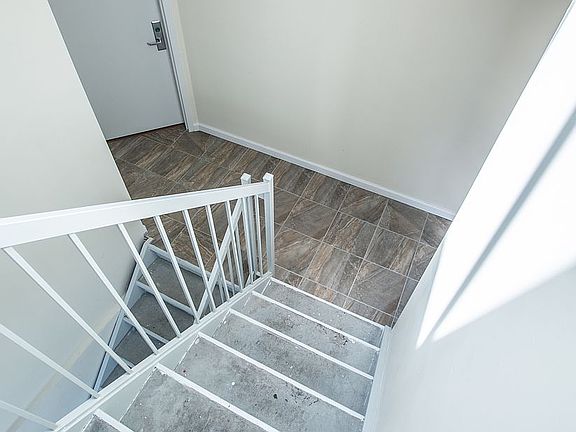 5th image of 53 Graham Ave APT 5A