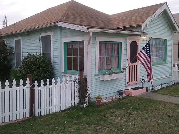 3rd image of 420 E Clark Ave
