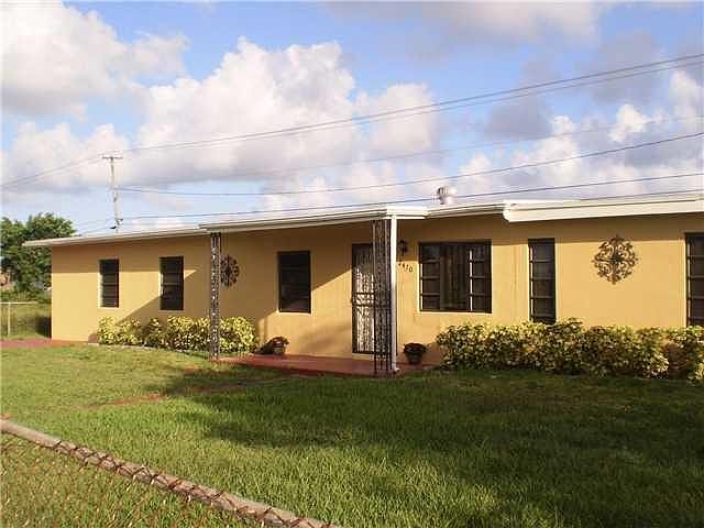 1st image of 2470 NW 155th St