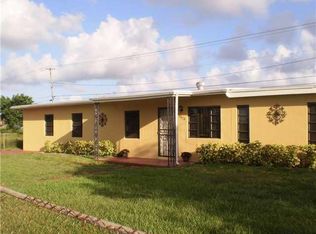 2470 NW 155th St, Miami Gardens, FL 33054