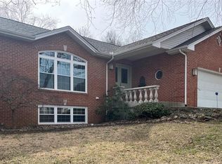 950 Hidden Cv, Belleville, IL