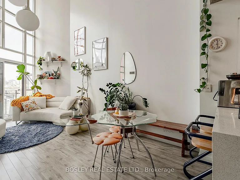 255 Richmond St E #821 — Photo 22