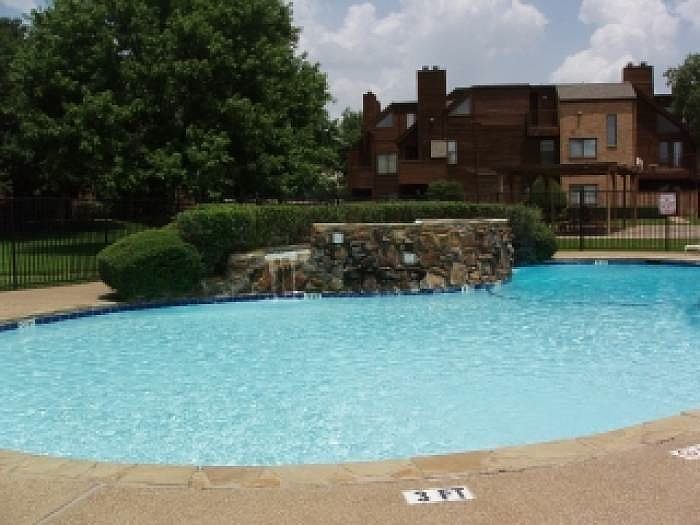 pool