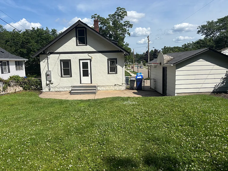 775 Lexington Pkwy S — Photo 15