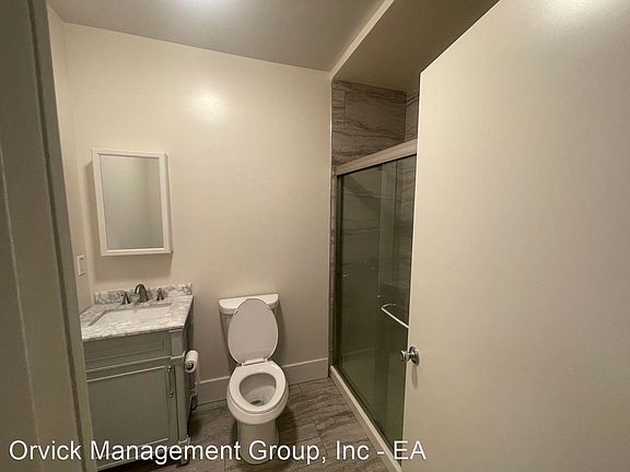 4th image of 2346 Valdez St Unit 3