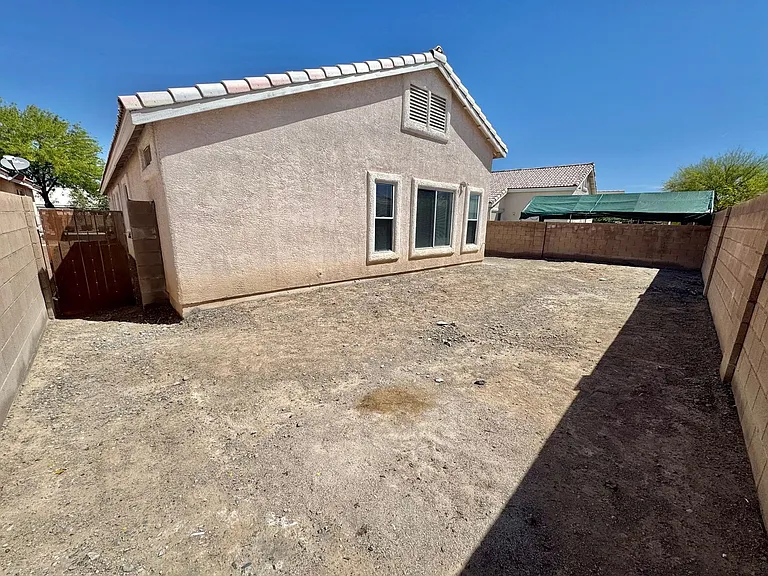 2767 Alderly Ridge Ave — Photo 35