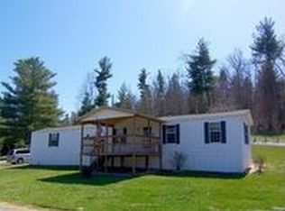 100 Mandalay Dr, Hendersonville, NC 28792