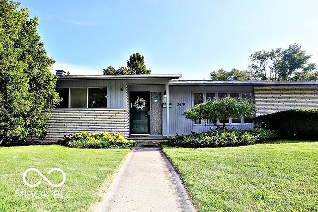 1st image of 3419 Larkspur Ln