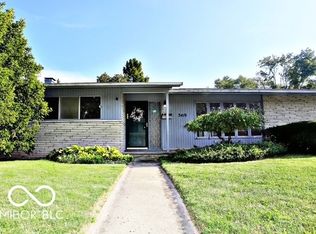 3419 Larkspur Ln, Columbus, IN 47203