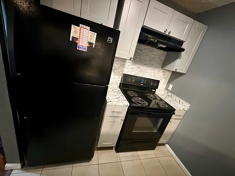 1809 Cousins Ct #2 — Photo 12