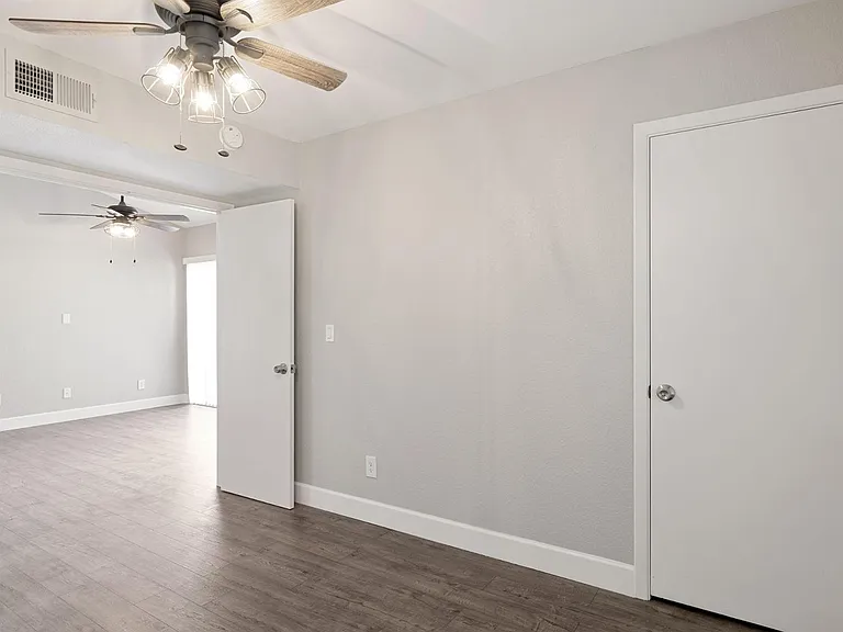 1905 E University Dr #210 — Photo 28