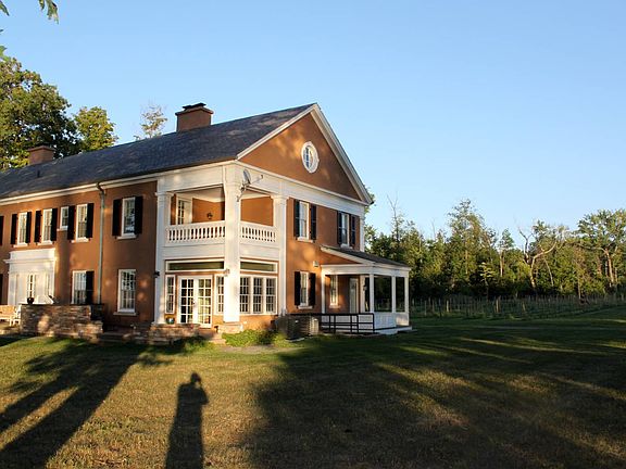 4th image of 6960 Lake Shore Rd