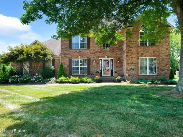 4220 Stilger Cir, Louisville, KY 40299