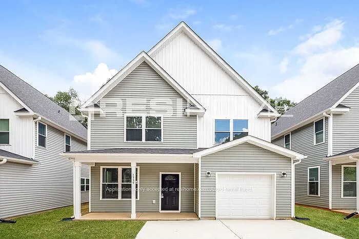 1339 Log Cabin Rd — Photo 1