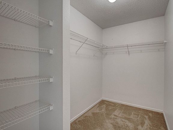 5th image of 12145 Maize Dr