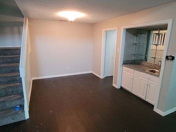 2nd image of 2119 Mistymeadow Ct
