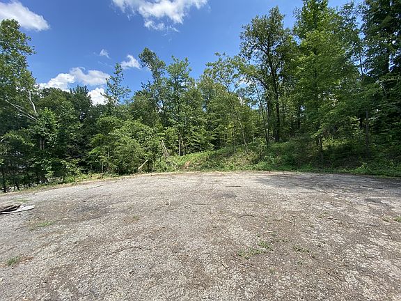 2nd image of 1018 Swift Dr