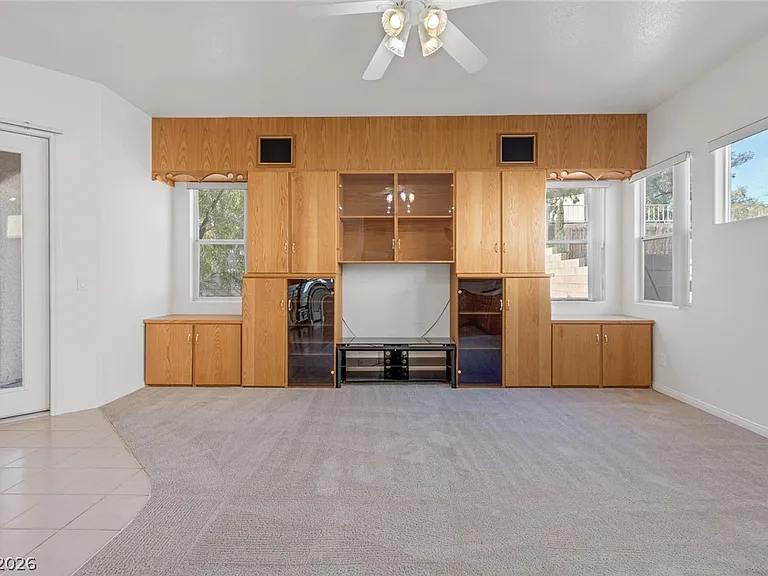3131 Surf Spray St — Photo 26