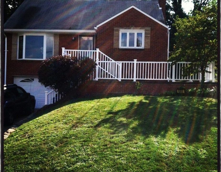 698 Doris Drive