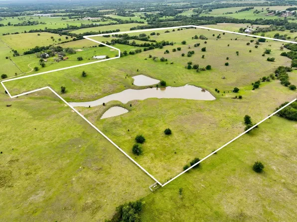 4425 Franke Rd, New Ulm, TX 78950