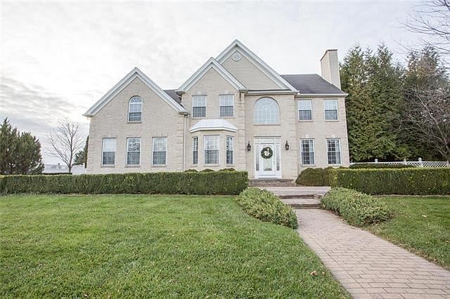1st image of 2168 Andrew Dr