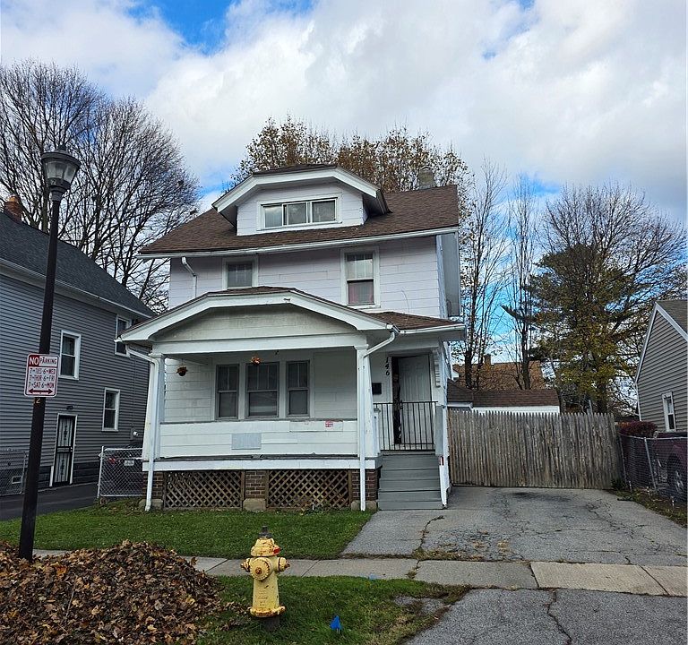 1st image of 146 Rosemary Dr