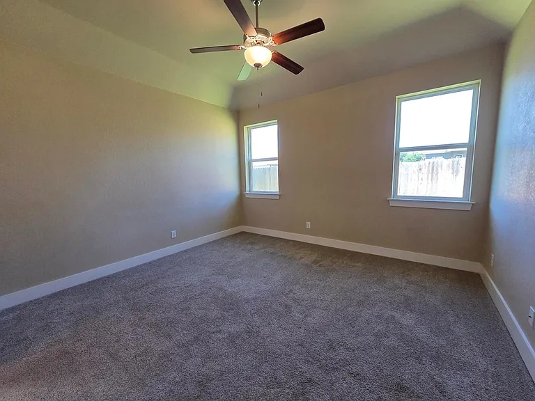227 Dudley Way — Photo 15