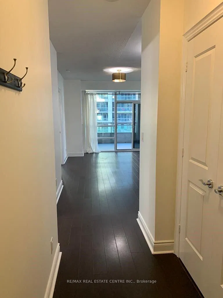 2 bed, $2,950 — Photo 4