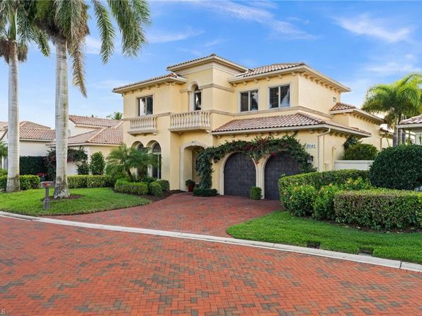 9085 Terranova DR, NAPLES, FL 34109